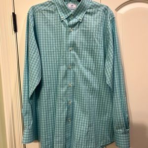 NWOT-Southern Tide -size Large-button down shirt